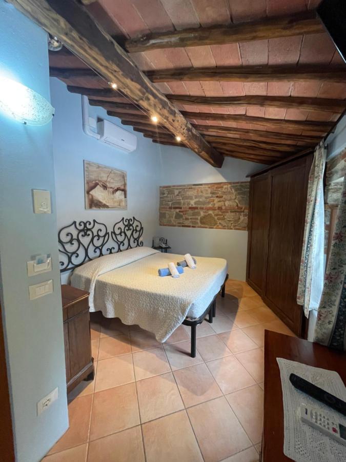 Tenuta Dei Cavalieri Molino del Piano ภายนอก รูปภาพ