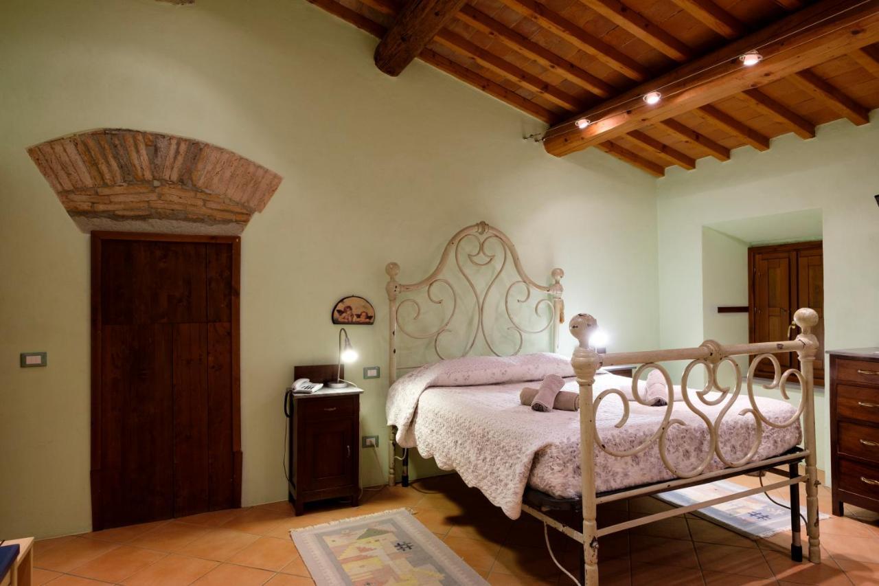 Tenuta Dei Cavalieri Molino del Piano ภายนอก รูปภาพ
